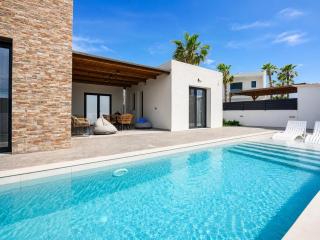 Villa Salty Sun 7 - 8
