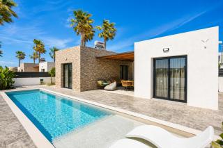 Villa Salty Sun 7 - 0