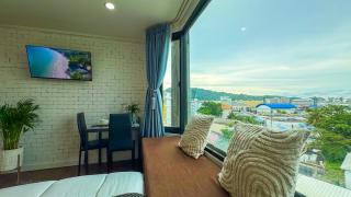Soulful Stay Phuket - Grand Patong Collection - 3