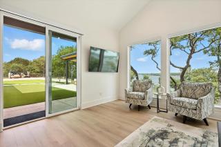 Heavenly Retreat – 5BD/55BA of Waterfront Living - 4