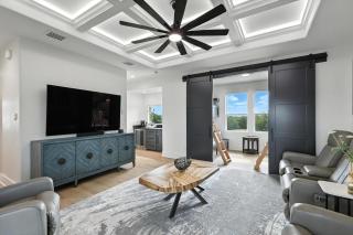 Heavenly Retreat – 5BD/55BA of Waterfront Living - 1