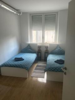 Top Apartments in Kamen - Cozystays - 9
