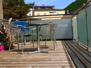Smaragd, Apartment im Zentrum am Fluss, Balkon - 9