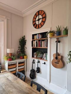2 Bed and Bath Garden Flat Free Parking Family and Dog Friendly - 7