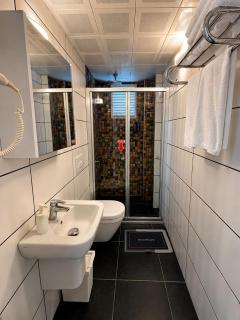 Calis Hotel - 1