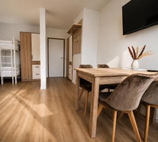 Haus zur Krone - Pension & Unterkunft in Ulmbach bei Steinau - 1