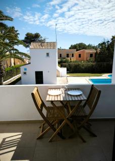 Apartamento en la playa con piscina - 8
