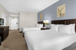 Studio Apartment w Pool & Hot Tub near Universal Studios - 0