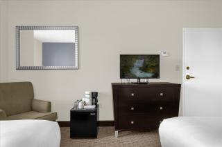 Studio Apartment w Pool & Hot Tub near Universal Studios - 8