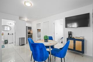 11432 Lincoln Blvd - 1