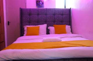 Remi Luxe Homes - 4