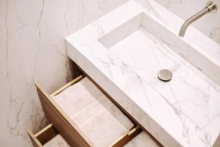 Le Marais - Luxury 2BR Residence with AC - 4