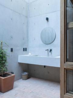 2BR Architectural Retreat with Private Pool NEW - 3