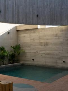 Design-Forward 2BR Villa with Private Pool NEW - 7