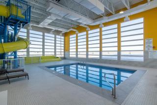 Holiday Inn Express & Suites - Moose Jaw by IHG - 9