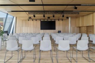 Radisson RED Innsbruck - 9
