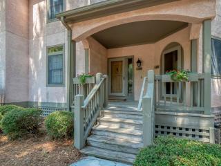 2502 Chateau by the Green - 8