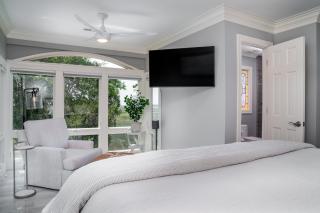 2105 Bay Pointe Villa - 1