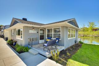 Angler's Paradise: Lake Wawasee Waterfront Home - 7
