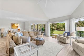 754 Spinnaker Beach House - 1
