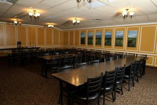 Northern Lights Inn Rugby - 2