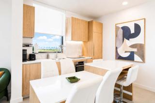 Luxury 2BR at The Crosby Downtown - 8