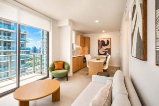 Luxury 2BR at The Crosby Downtown - 5