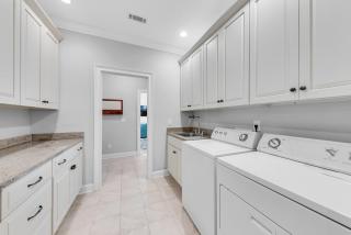 2923 Baywood - 1