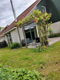 Gezinsvriendelijk natuurhuis De Kraanvogel - 0