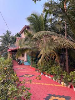 Shantika Homestay prefer birds over bars, this is your STAY - 1