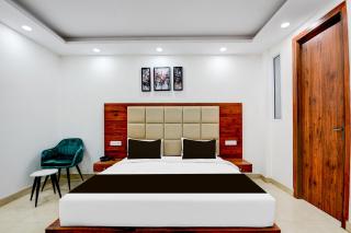 Collection O Hotel Evergreen - 6
