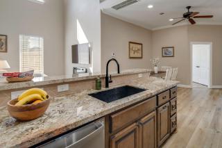 Boating, Fishing & Poolside Fun! Montgomery Escape - 1