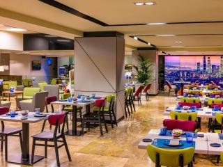 Novotel Madrid Center - 8