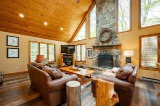 Hemlock Chalet - 5