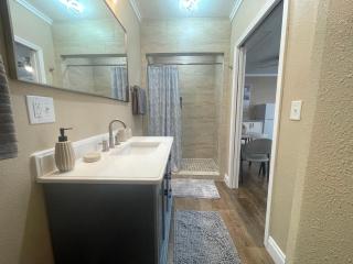 Cozy, and modern front water apartment - 7