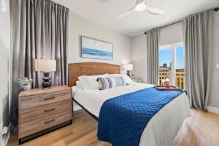 Sunny Isle Sanctuary Modern Bayfront 2BR - 9