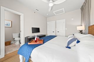 Sunny Isle Sanctuary Modern Bayfront 2BR - 1