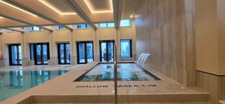 Sky High Luxe Stay 2BR-2BA Near Square One With Lake View, Gym, Pool & Parking - 7