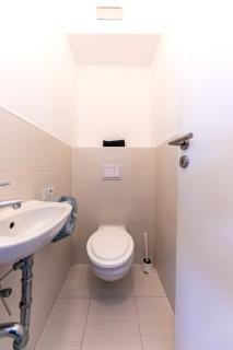 Prime Stay - Modern 3 Bedroom Family Apartment & Parking Included - 5