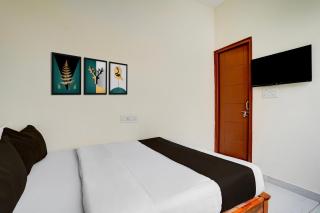 Hotel O SRL Comforts - 4