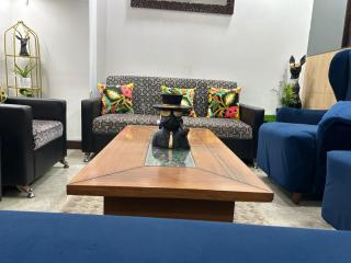 Stay At Candys - 1