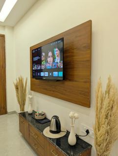 Private Luxury 1BHK Suite in a serviced apartment - 5