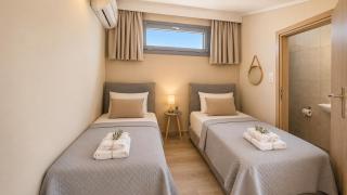 Danny Arz Apartments - 1