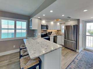 Pointe South 407 - 2