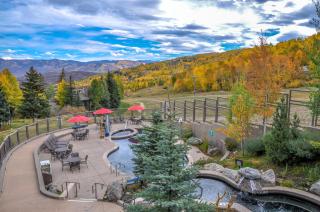Timberline Condominiums 2 Bedroom Standard Unit C2H - 9