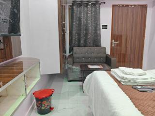 Namaste Banaras Palace - 2