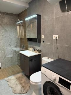 Cozy Apartment in Skopje - 1
