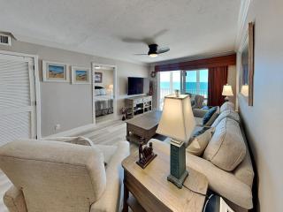 Pointe South 304 - 6