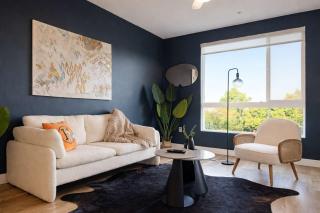 Stylish Stay 10 Min to Disneyland with Pool & GYM - 0