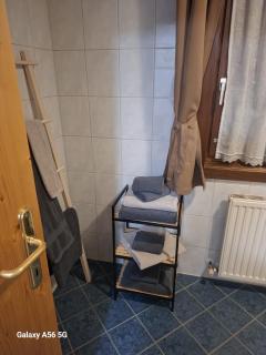 Apart Larcher - 1
